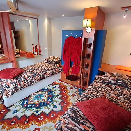 Beautyd Red Room Centrum Gullegem Wevelgem Εξωτερικό φωτογραφία