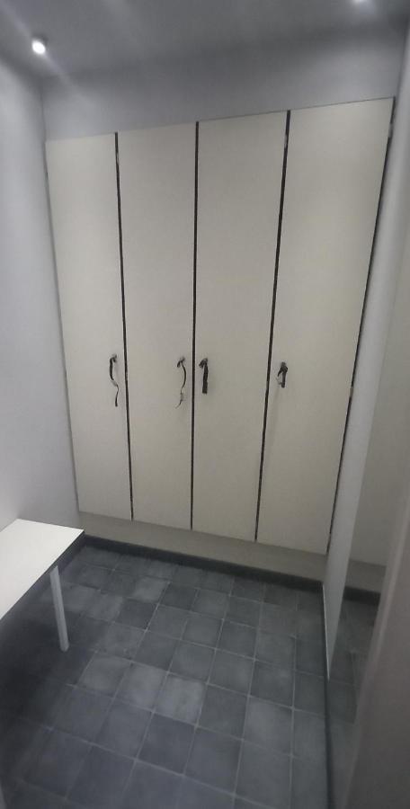 Beautyd Red Room Centrum Gullegem Wevelgem Εξωτερικό φωτογραφία